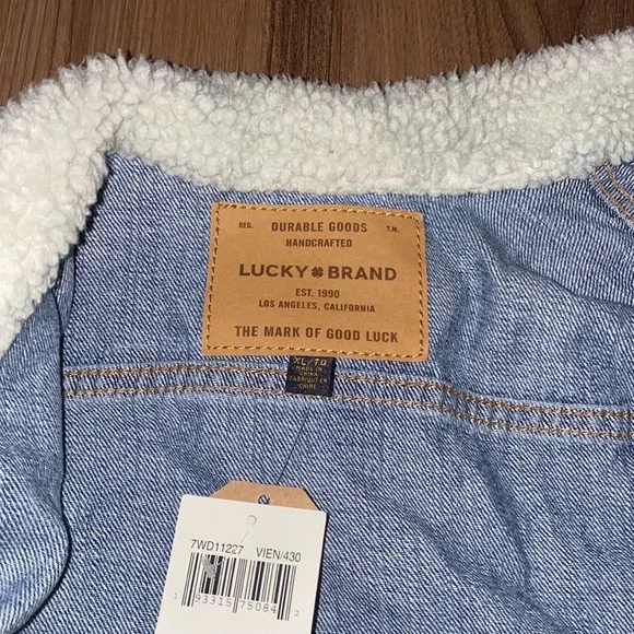 Lucky Brand faux fur collar new with tags jacket - Picture 4 of 6